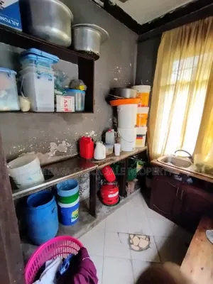 3bdrm House in Banana, Ukonga for sale