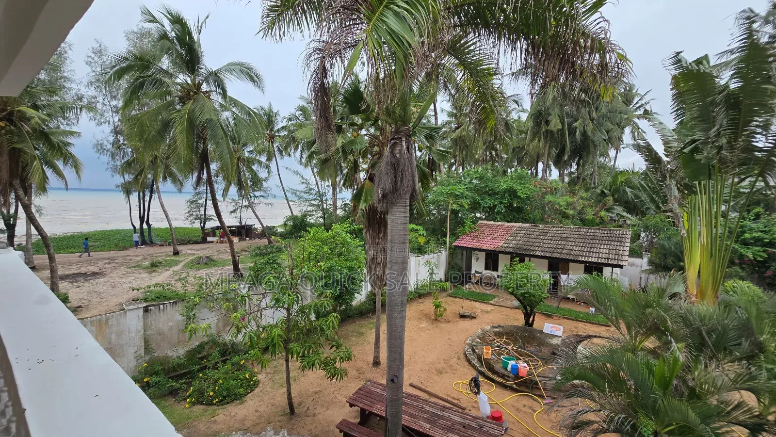 Furnished 8bdrm House in Mbezi Beach, Ukonga for sale