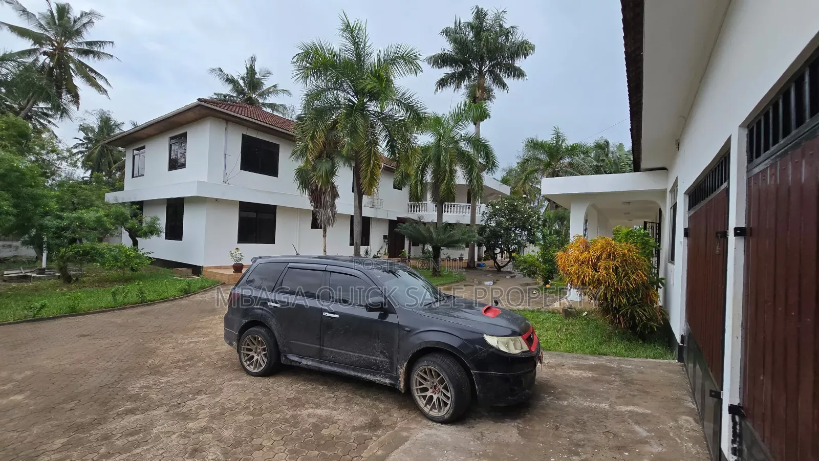 Furnished 8bdrm House in Mbezi Beach, Ukonga for sale