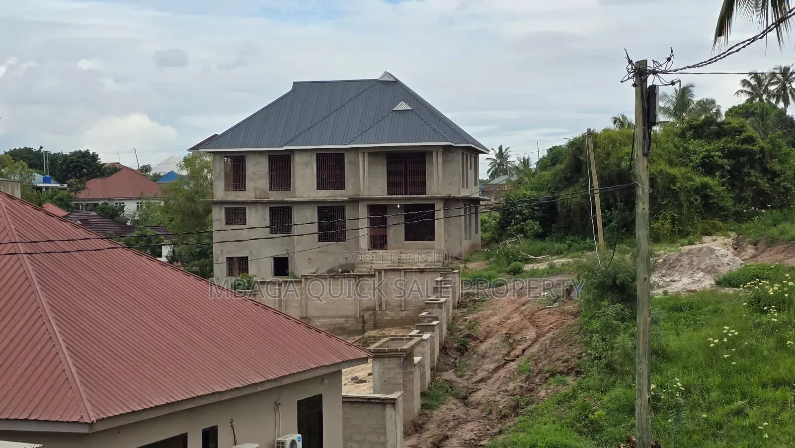 6bdrm House in Kimara Korogwe for sale
