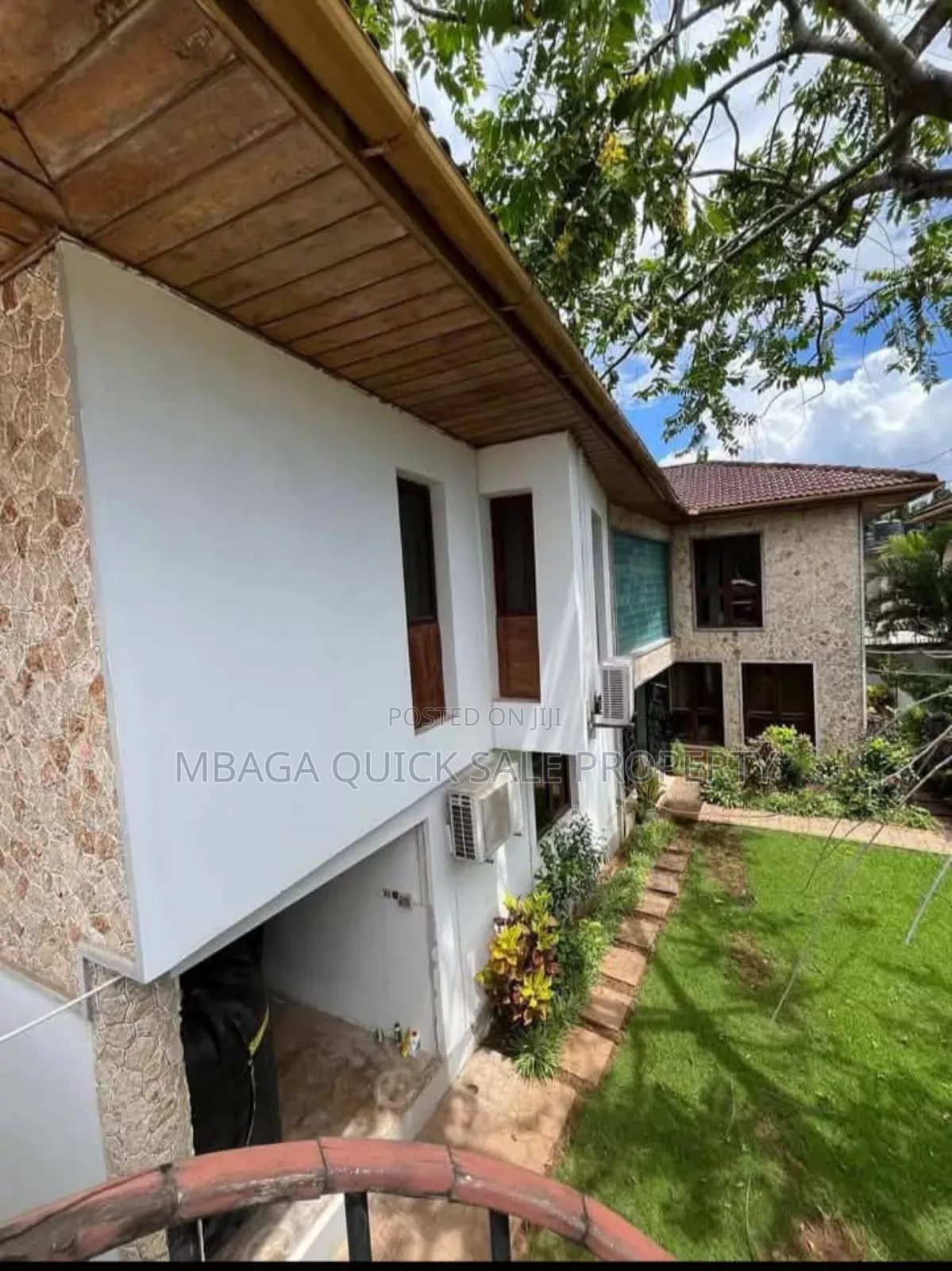 Furnished 6bdrm Apartment in Upanga for rent