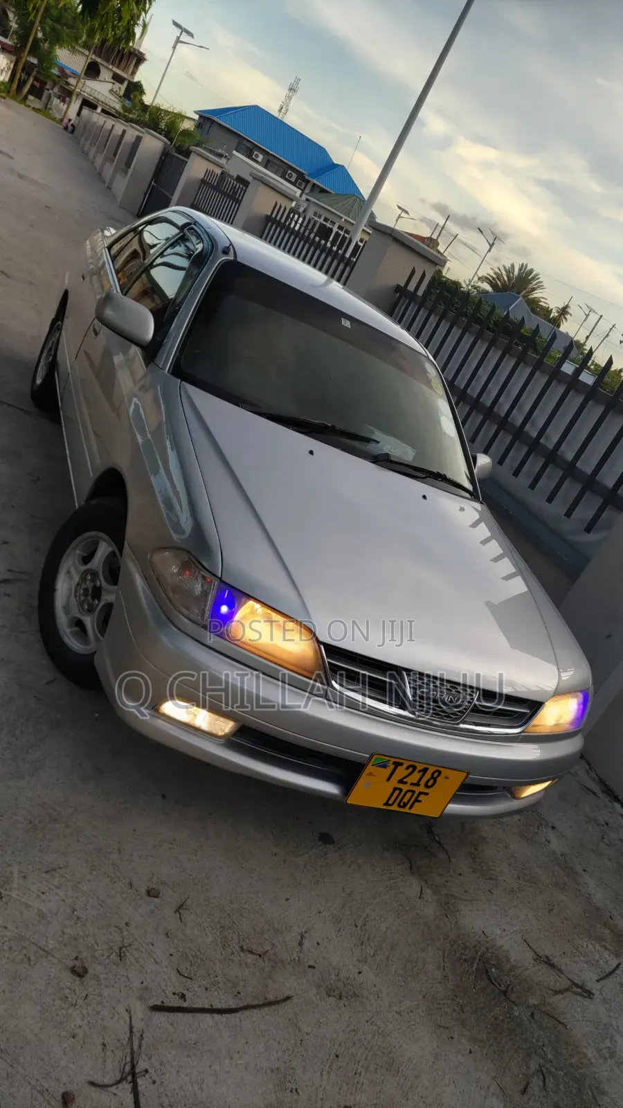 Toyota Carina 2000 Silver
