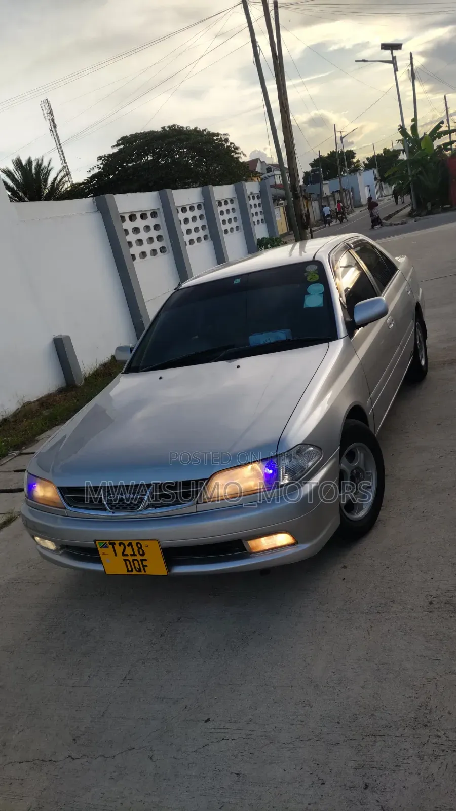 Toyota Carina 2000 Silver