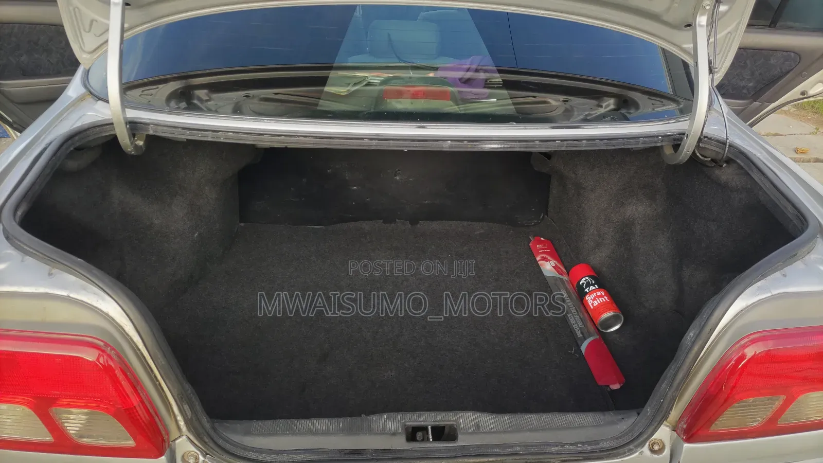 Toyota Carina 2000 Silver