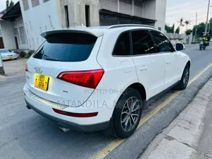 Audi Q5 2.0 TDI Automatic 2010 White
