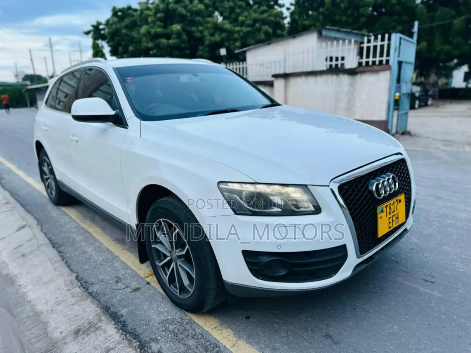 Audi Q5 2.0 TDI Automatic 2010 White