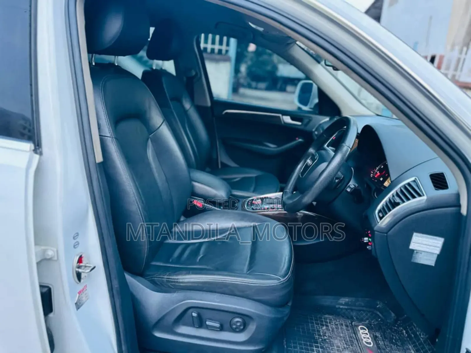 Audi Q5 2.0 TDI Automatic 2010 White
