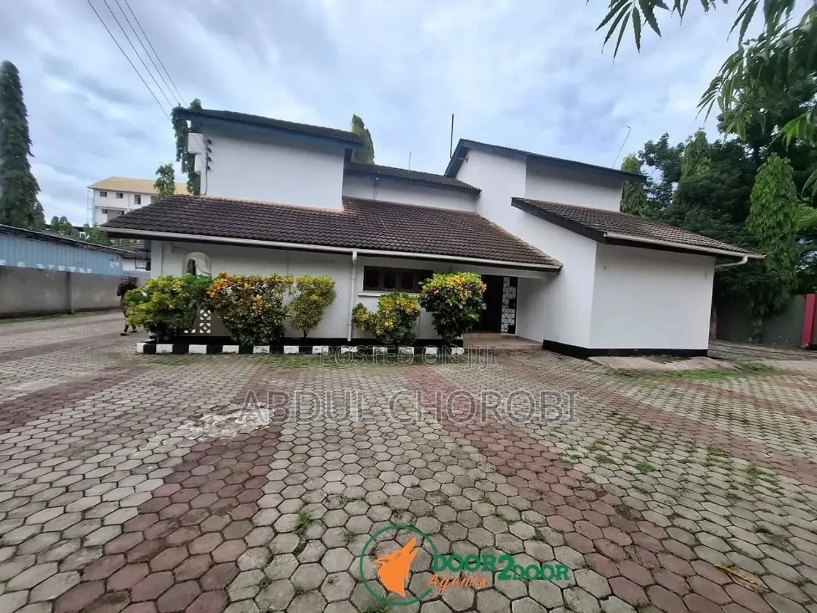 5bdrm Bungalow in Mikocheni for rent