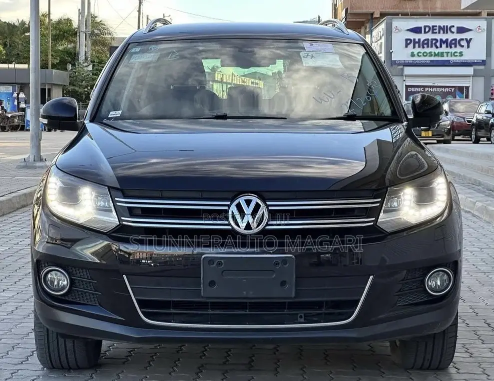 Volkswagen Tiguan 2013 Black