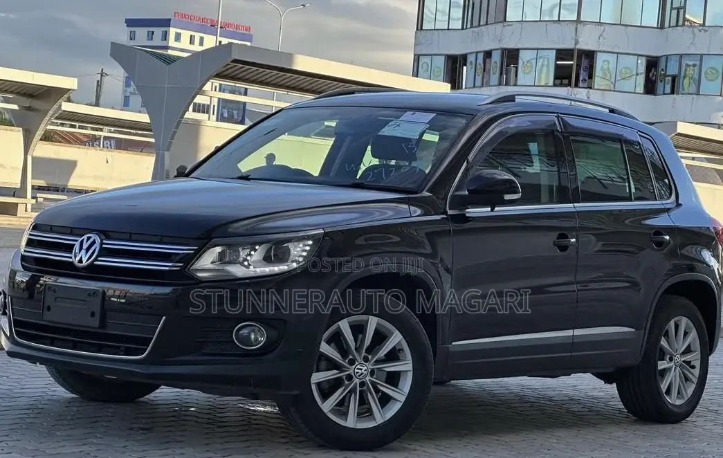Volkswagen Tiguan 2013 Black