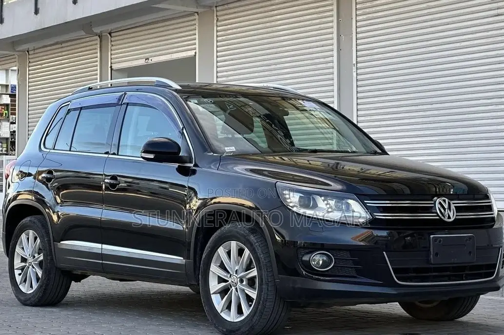 Volkswagen Tiguan 2013 Black