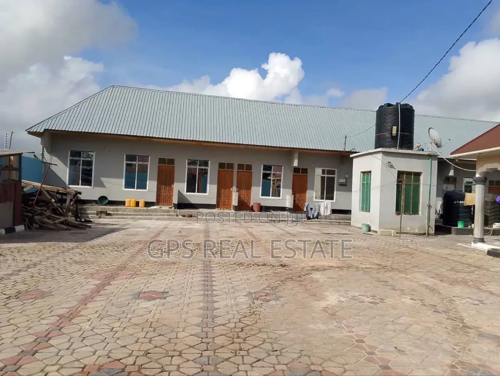 3bdrm House in Chanika Kwa Makamo, Ilala for sale