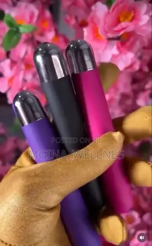 Min Bullet Vibrator Clitoris and G-Spot Nipple Stimulator