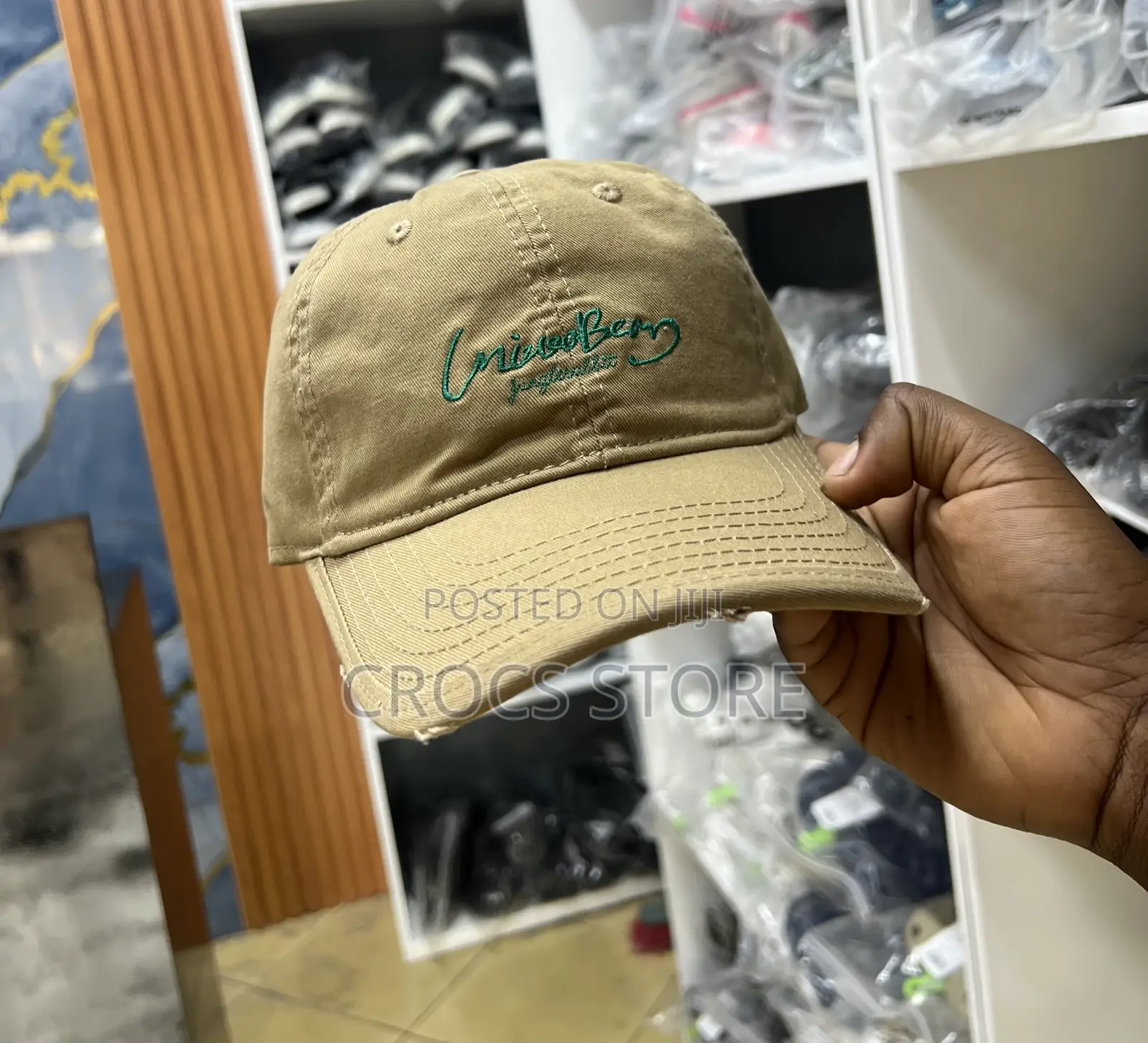 Caps Chambu
