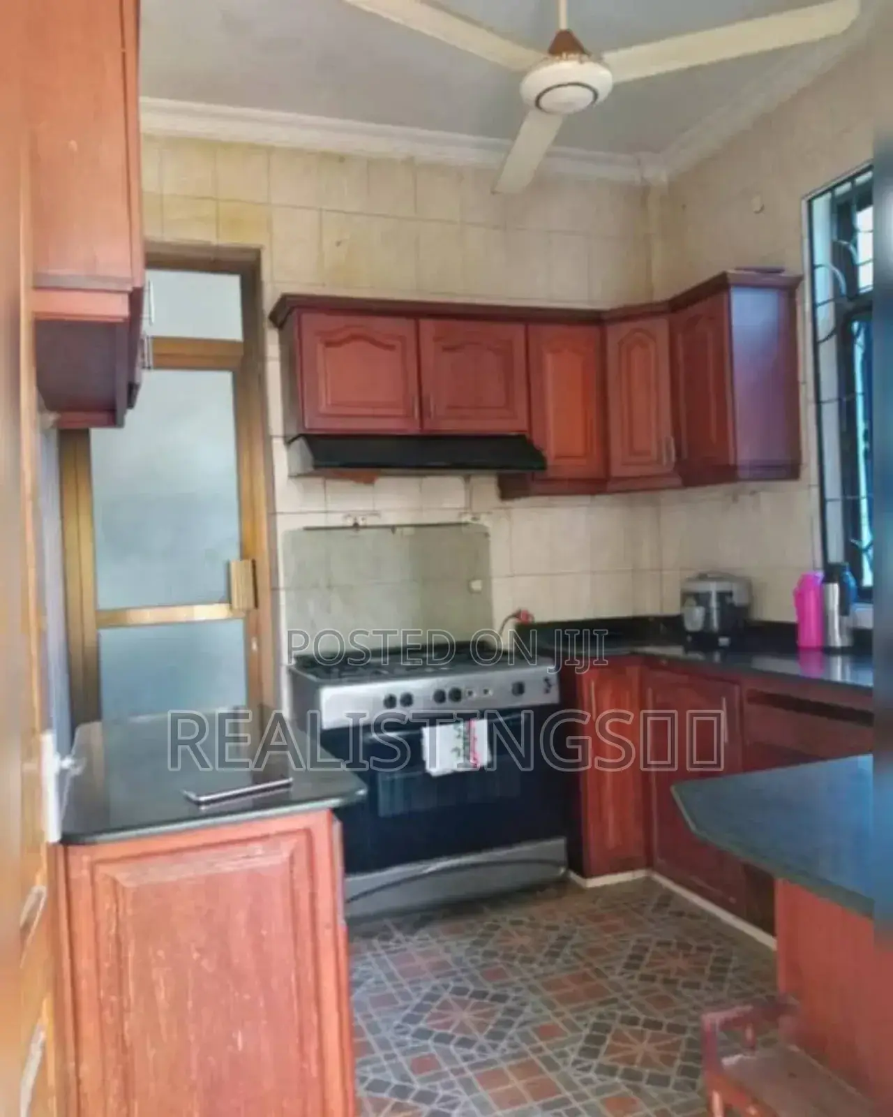 4bdrm Mansion in Kasri Homes, Pugu for sale