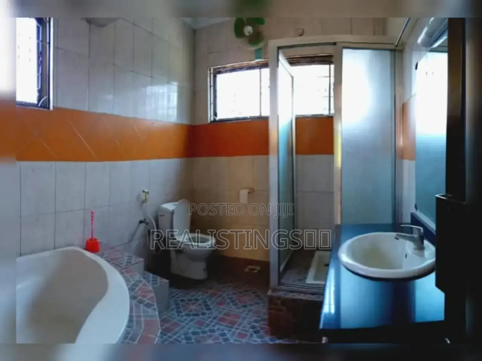 4bdrm Mansion in Kasri Homes, Pugu for sale