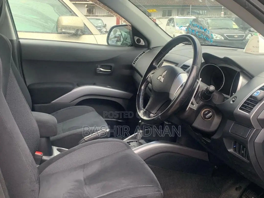 Mitsubishi Outlander Limited 2006 Matt Black