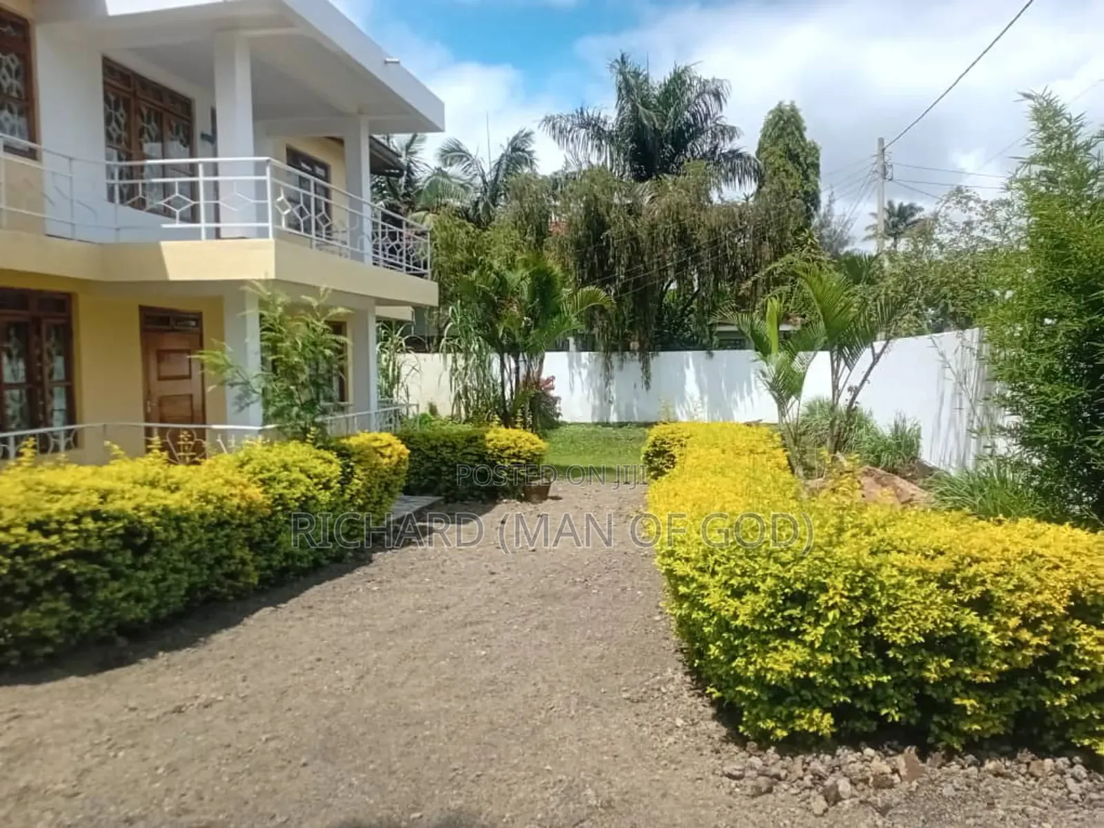 5bdrm Mansion in Arusha for rent