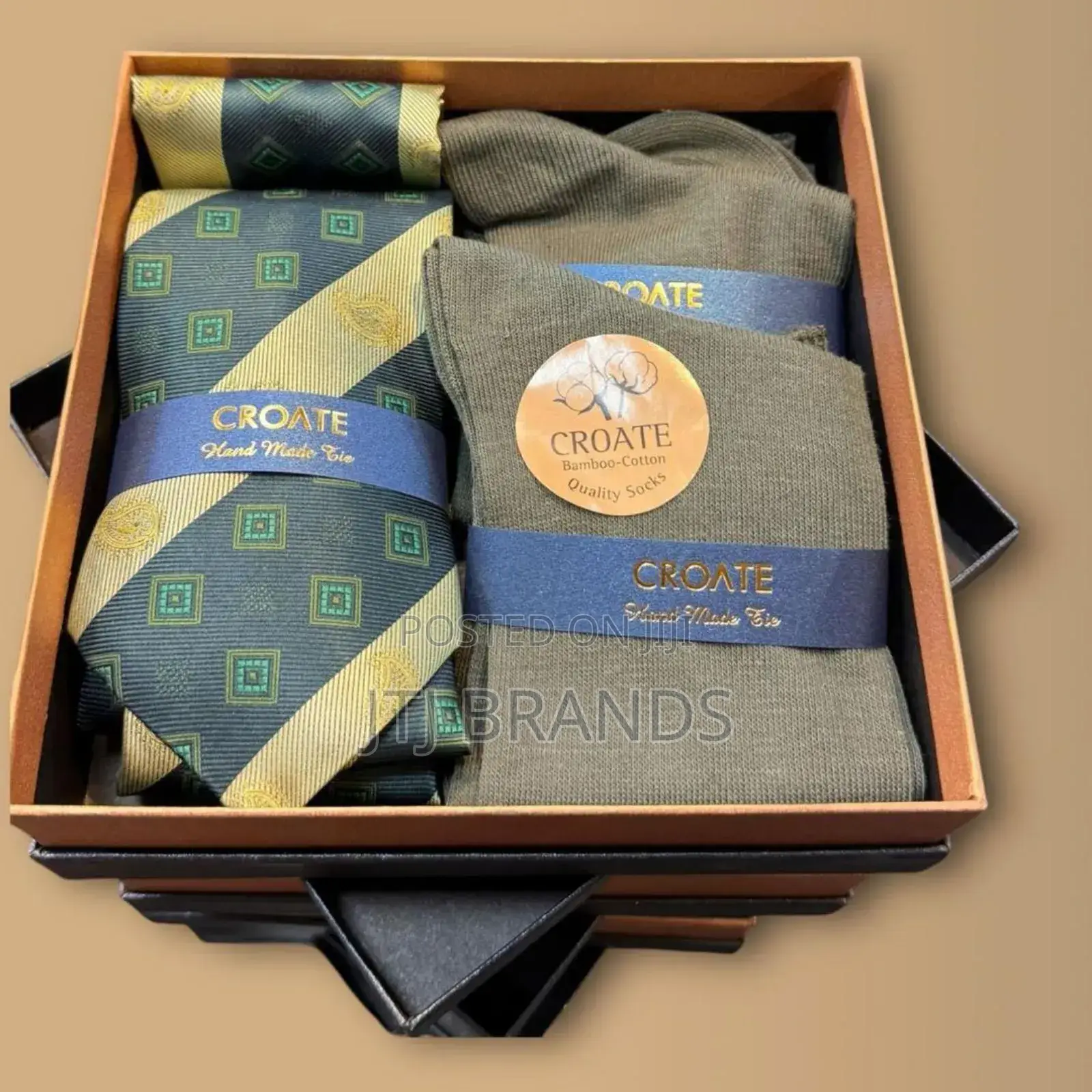 Premium Quality Socks+Tie