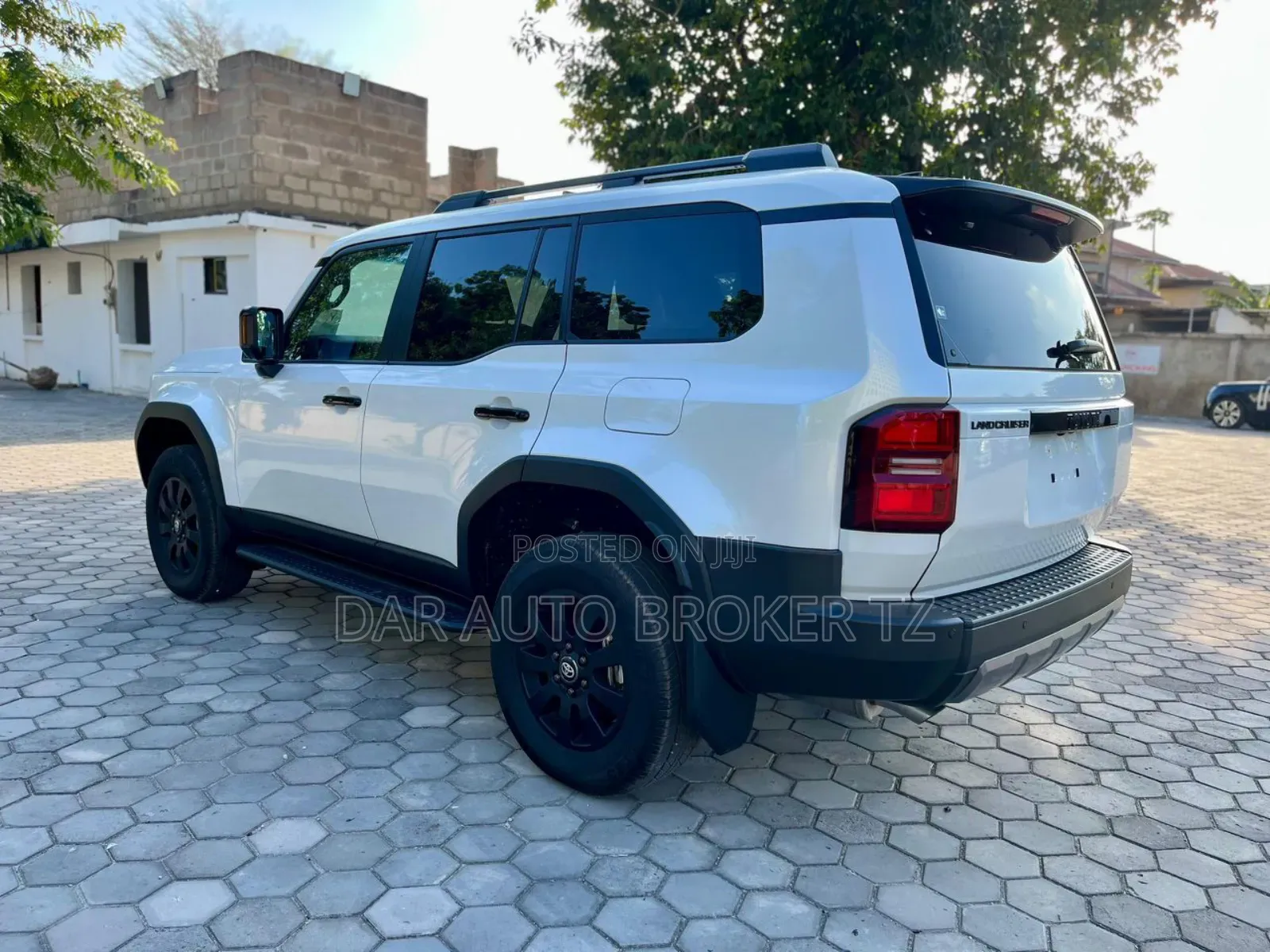 New Toyota Land Cruiser Prado 2024 White