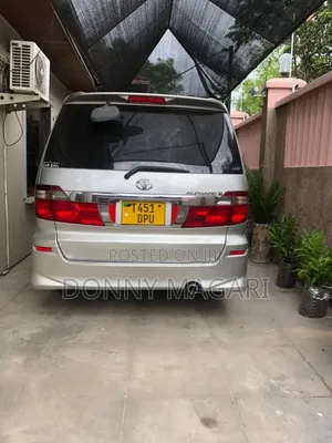 Photo - Toyota Alphard 2005 Blue