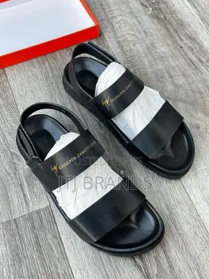 Ashkleon New Black Sendo