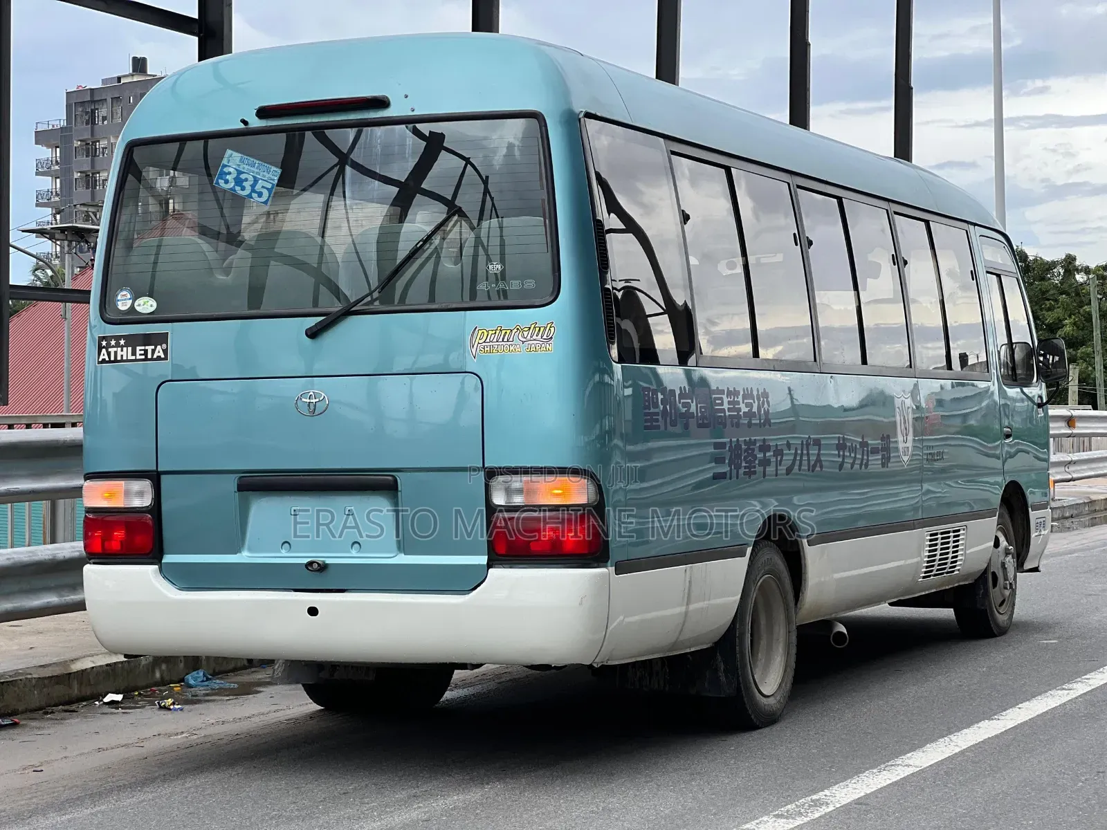Toyota Coaster 2004