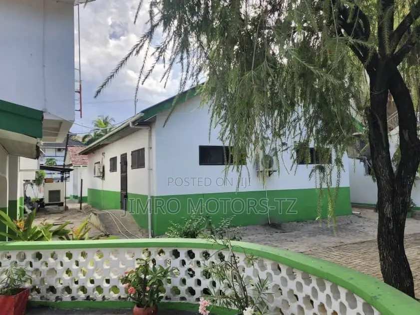 House for Sale in Feza Size 2200 SQM Price 1.5 M Dollers