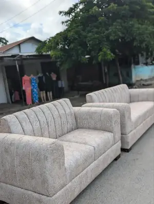Sofa Set 3:2. Spring and Fibers