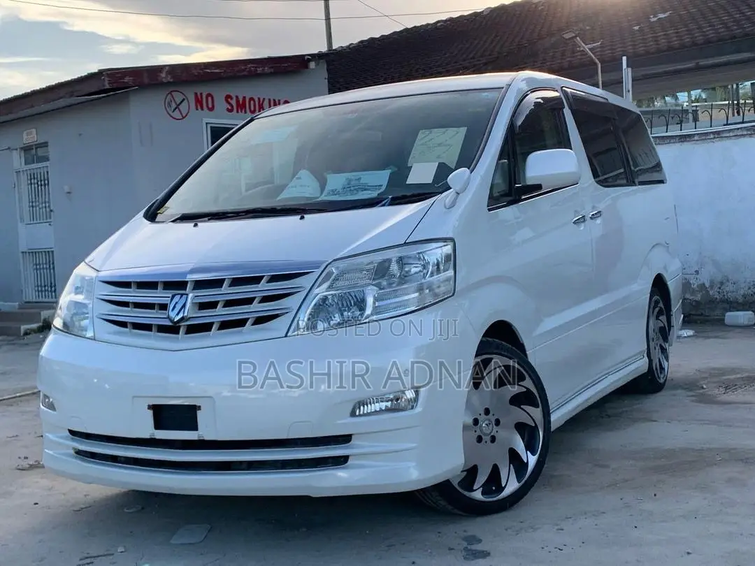 Toyota Alphard 2.4 Petrol FWD 2007 White