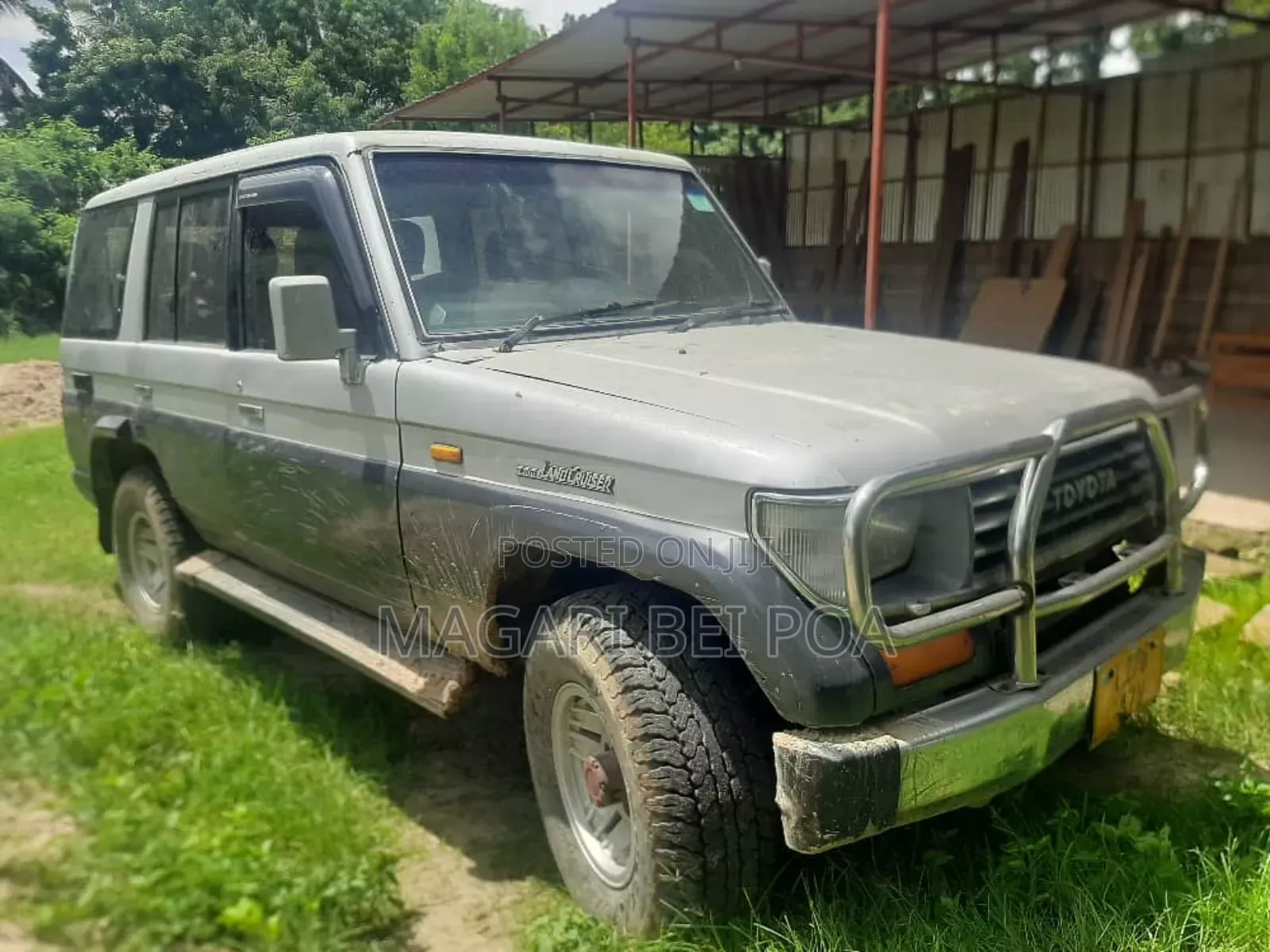 Toyota Land Cruiser Prado 2000 Gray