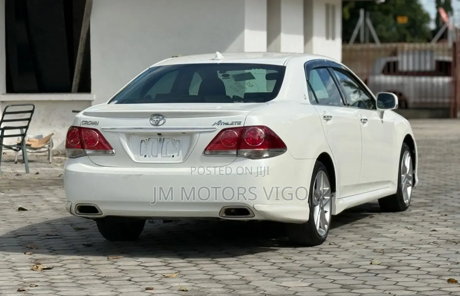 Toyota Crown 2011 Pearl