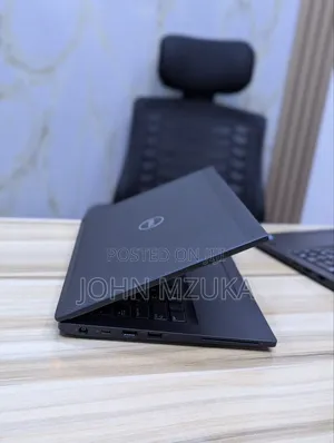 Laptop Dell Latitude 7390 8GB Intel Core I5 SSD 256GB