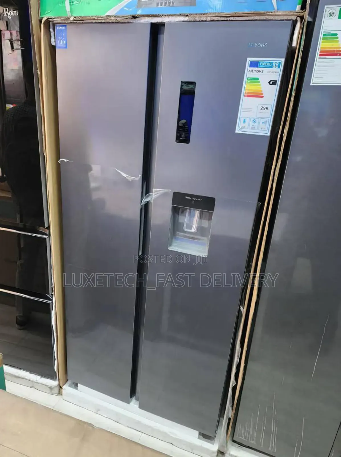 Ailyons 467l Side by Side Refrigerator With Water Dispenser