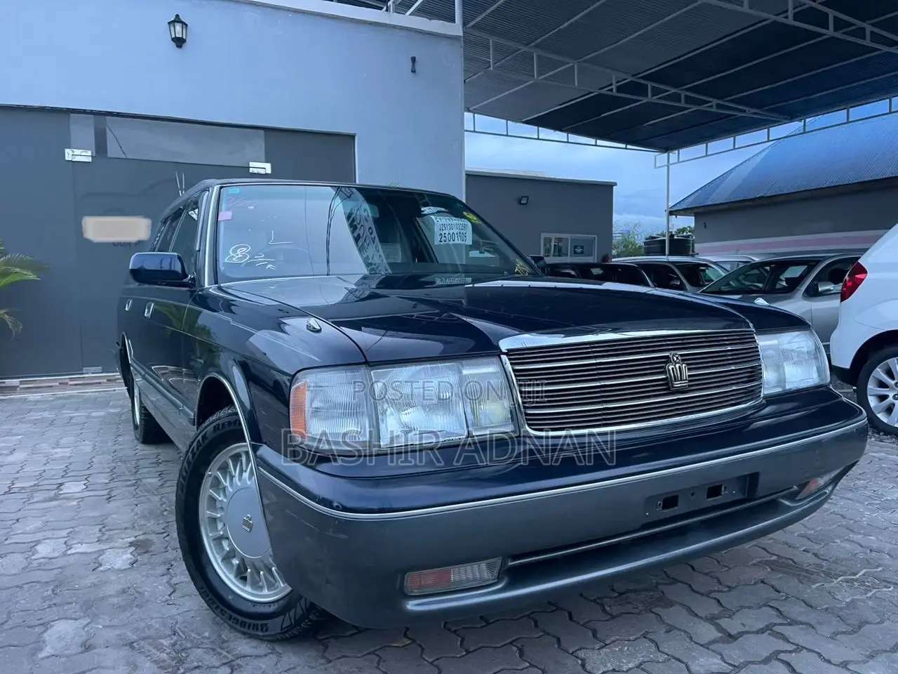 Toyota Crown 1997 Black