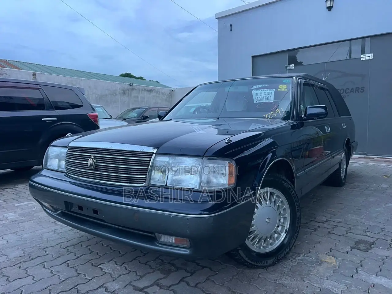 Toyota Crown 1997 Black