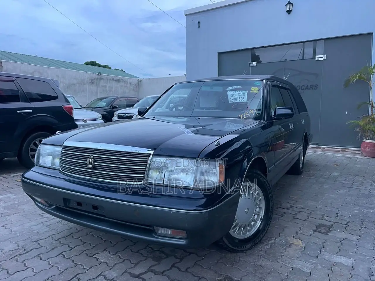 Toyota Crown 1997 Black