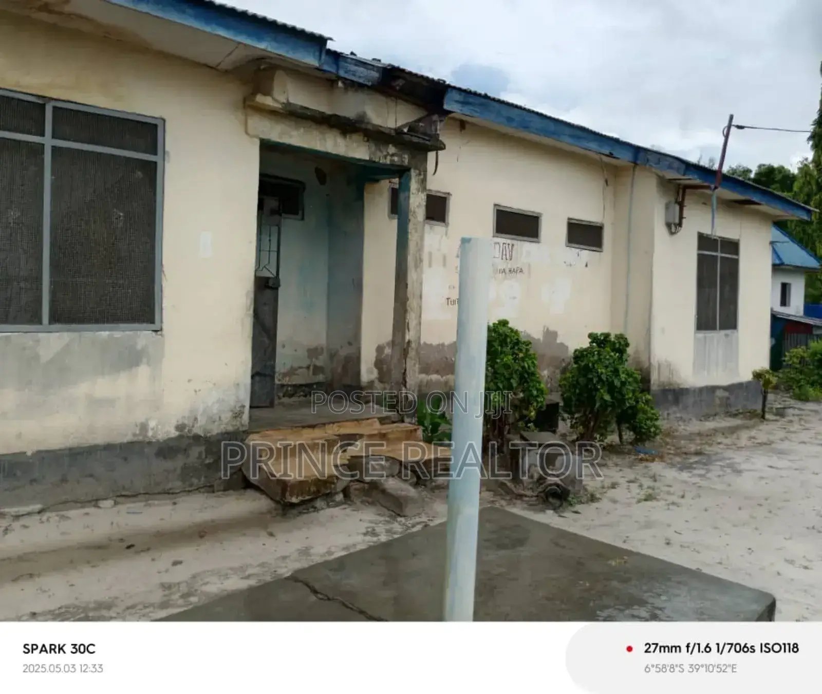 3bdrm House in Msongola, Ilala for sale