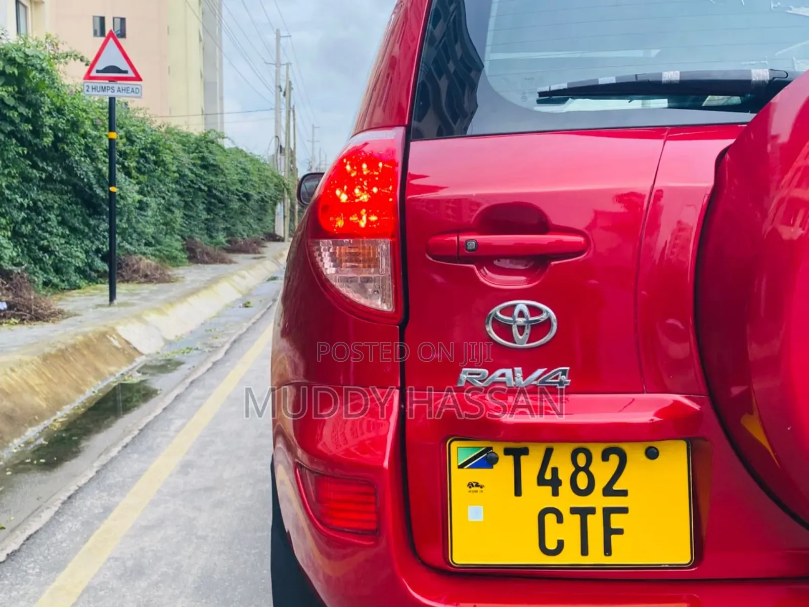Toyota RAV4 2008 Red