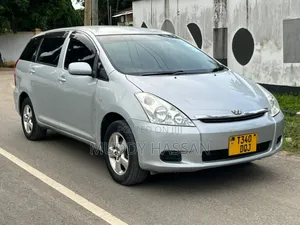 Toyota Wish 2004 Silver