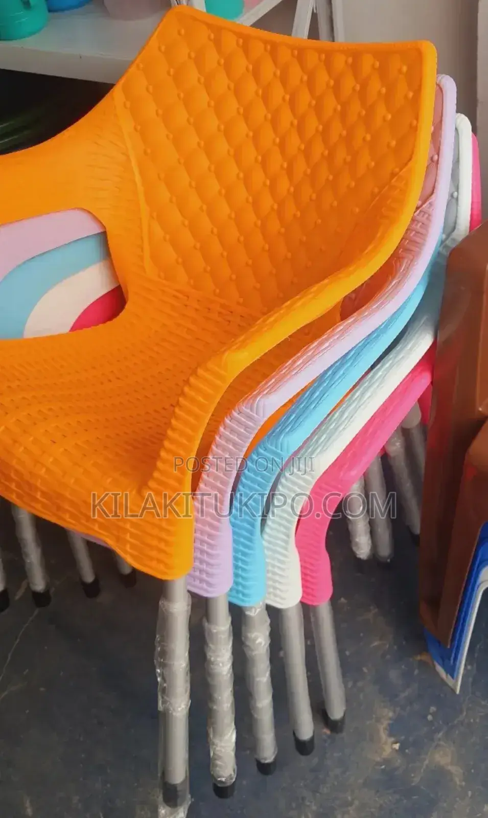Plastic Chairs Dope Design New 2025