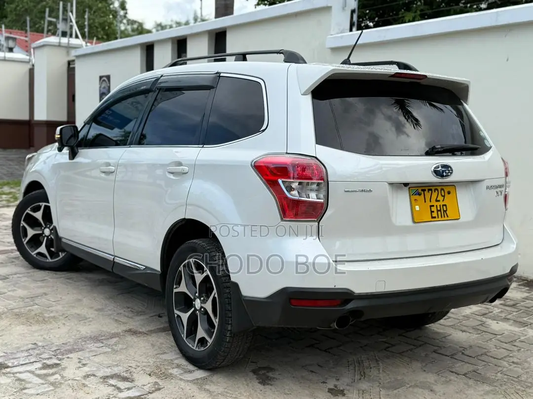 Subaru Forester 2014 Pearl