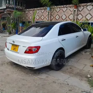 Toyota Mark X 2.5 RWD 2005 White