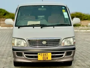 Toyota HiAce 2000 Silver