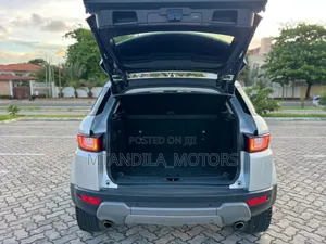 Land Rover Range Rover Evoque SE 4x4 5-Door 2018 Gray
