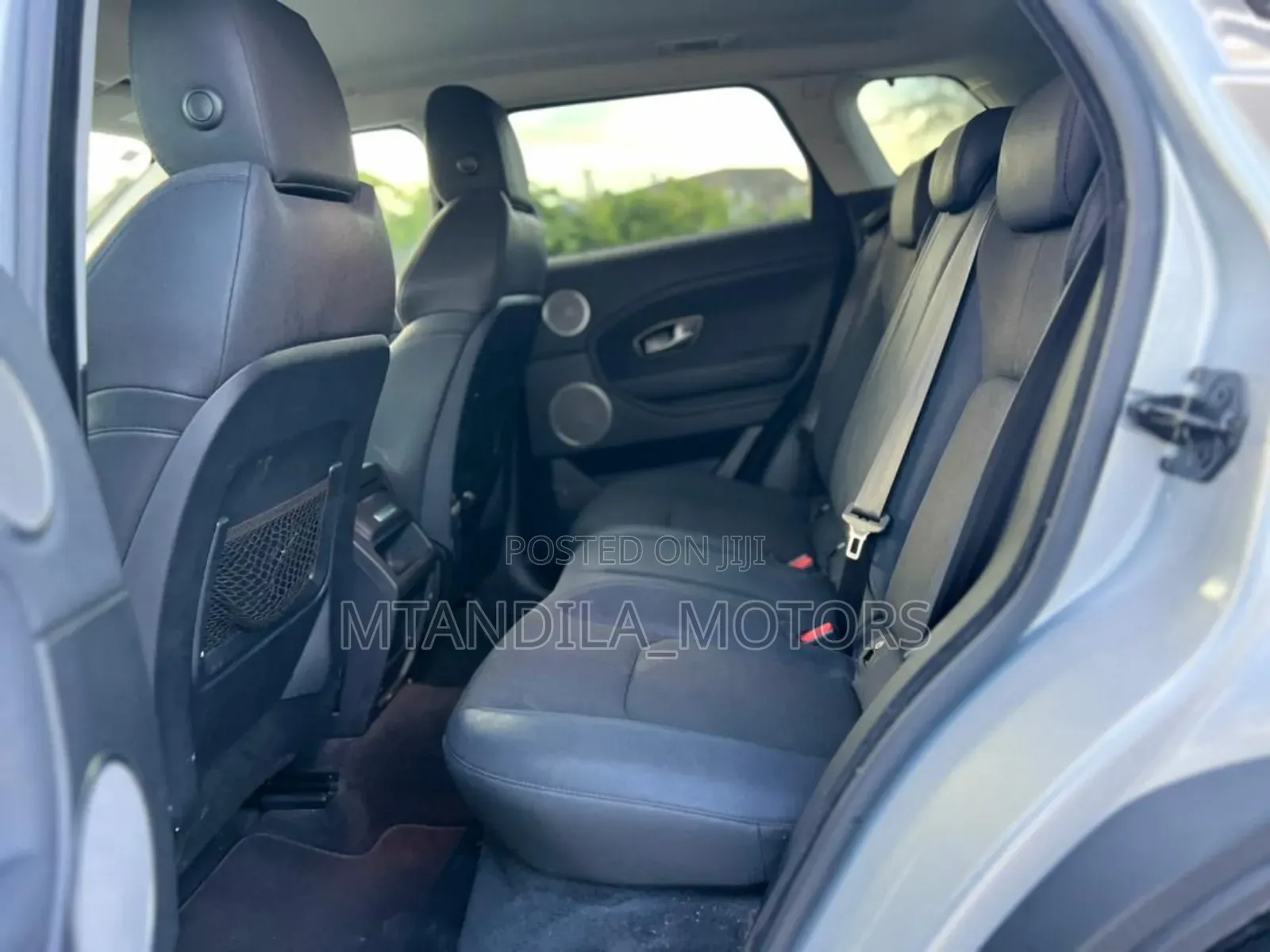 Land Rover Range Rover Evoque SE 4x4 5-Door 2018 Gray