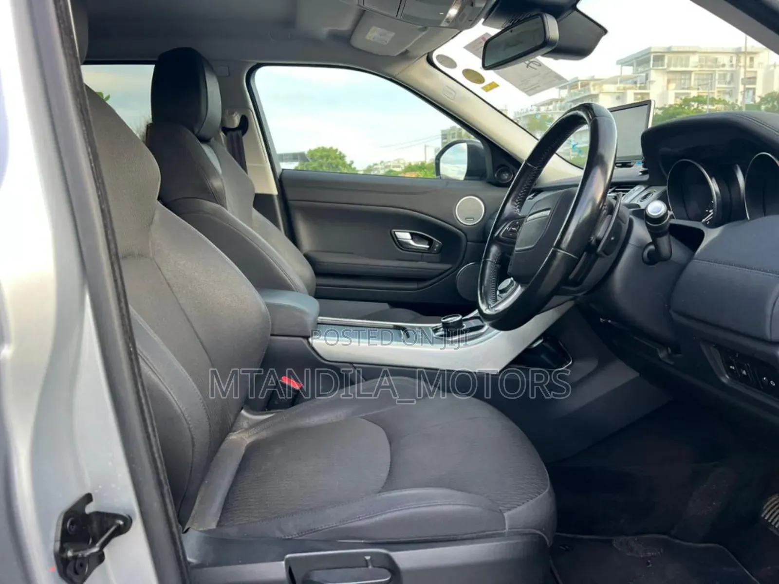 Land Rover Range Rover Evoque SE 4x4 5-Door 2018 Gray
