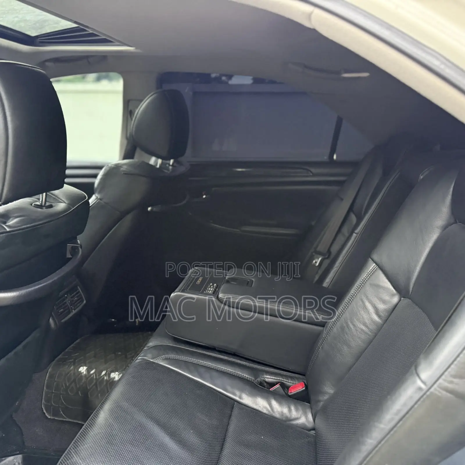 Toyota Crown 2006 Off white