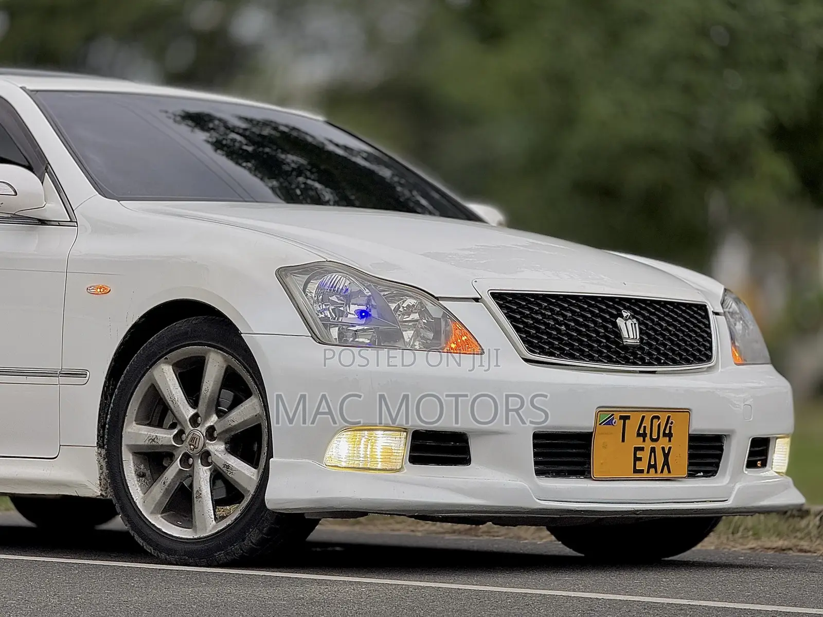 Toyota Crown 2006 Off white
