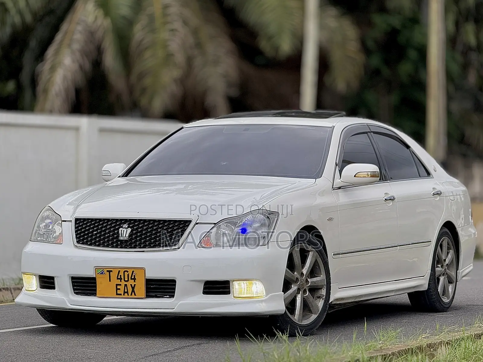 Toyota Crown 2006 Off white